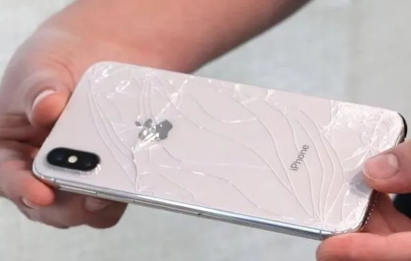 remplacement vitre arrière iphone x à marseille 13001 Mobifirst